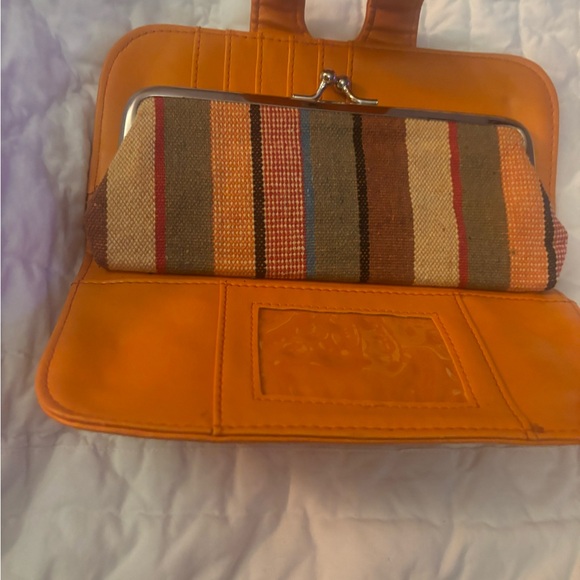 Vintage orange wallet with change purse - Picture 3 of 6